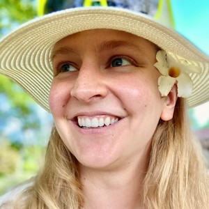 Emily Johnson's avatar
